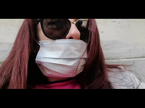 ❤️ Nicoletta sa pomstí svojmu susedovi a vymočí sa mu do garáže (Špeciálna talianska karanténa Covid19) ❤❌ Porno video na sk.wassell.ru ❌️