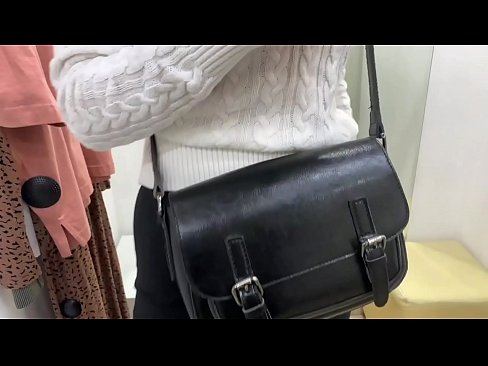 ❤️ Verejná masturbácia mladej sučky FeralBerry s robertkom v skúšobnej miestnosti ❤❌ Porno video na sk.wassell.ru ❌️