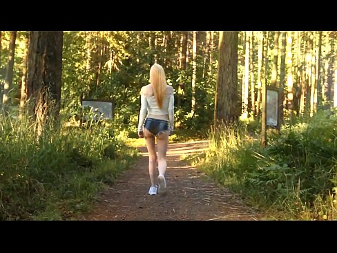 ❤️ Krásna žena sa pohybuje pomaly, nie nahé video ❤❌ Porno video na sk.wassell.ru ❌️